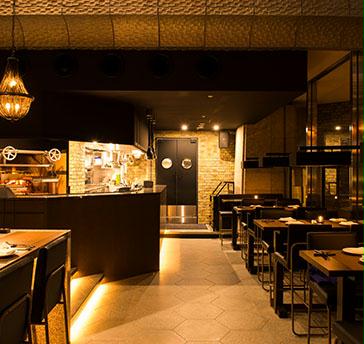 【その他店内写真】メインフロア