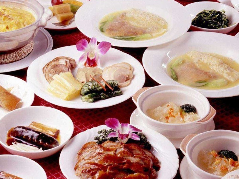 【翡翠コース2026】海鮮料理・北京ダック・黒トリュフ入り炒飯も!