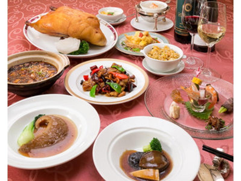 【総料理長 黄村宝 黄綬褒章受章記念特別コース】フカヒレ 鮑 黄家名菜 【黄家（コウケ）コース 】