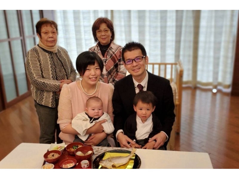 お食い初めプラン
ご家族皆様でお食い初めをご希望されるお客様にご案内するプランです。
キングアンバサダーホテル熊谷の行き届いたサービスで、大切な一日をお手伝いいたします。