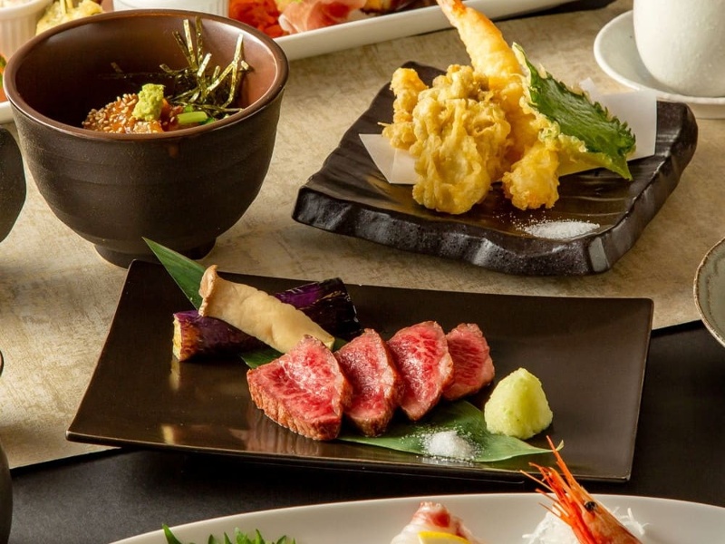 【四季懐石コース】全8品 2時間飲放付 6600円⇒6000円（税込）