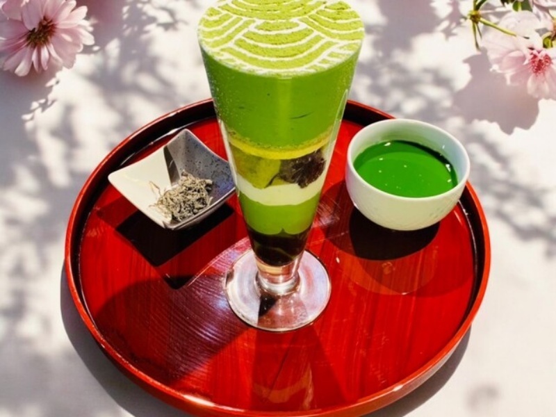 濃厚抹茶パフェ