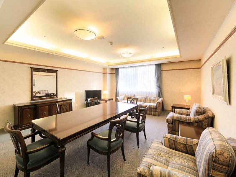 ダイヤモンドスイートルーム