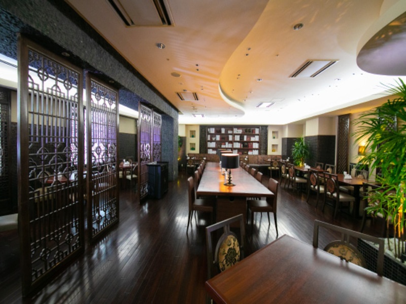 レストラン「桃苑」