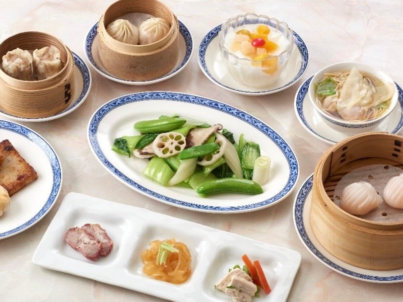 点心と季節野菜で楽しむ華やかなひととき
