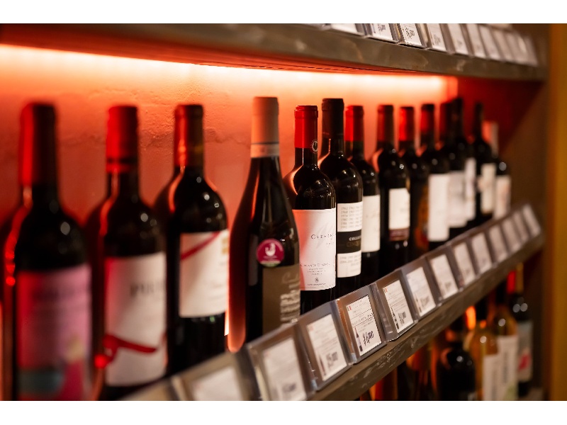多数のワインを取り揃えています