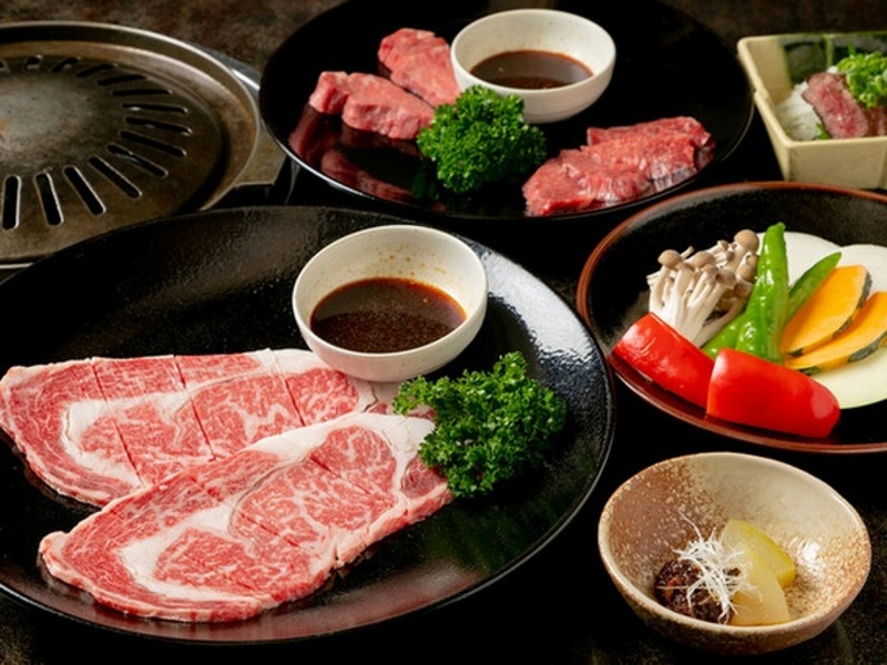 厳選した国産食材のみを使用。素材の良さを活かしたシンプルながらも奥深い味わいが、お客様の舌を唸らせます。