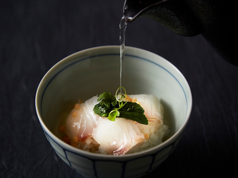 旬の食材を厳選したこだわりの一皿を