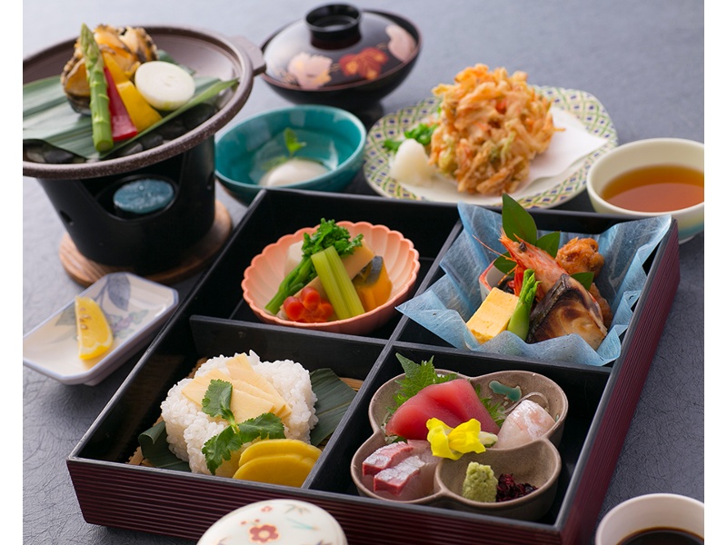割烹日本海料理