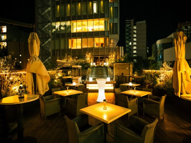 オープンテラス席
開放的な雰囲気でのパーティーにおすすめ。
オープンテラス席ではペット同伴も可能です。(カート・ゲージ必須)