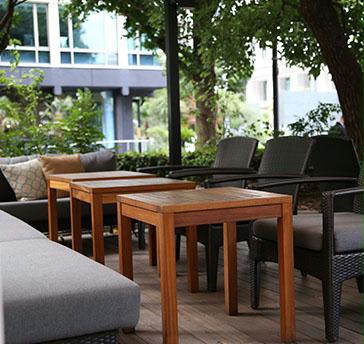 【その他店内写真】ウッドデッキテラス