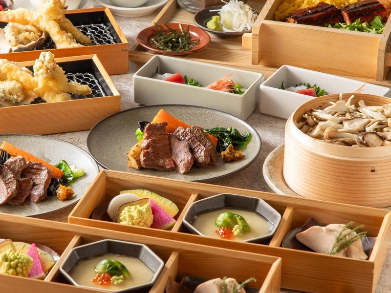 《個室確約》【厳選素材コース】2時間飲み放題付き 全8品